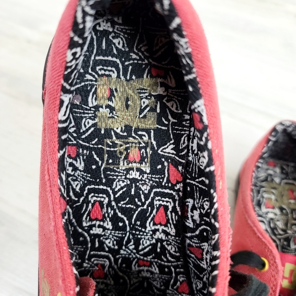 DC Shoes Trase X TR Red Black Low Top Skate Shoe - Picture 8 of 8